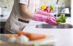 和普通保姆相比，為什么菲傭更受歡迎？