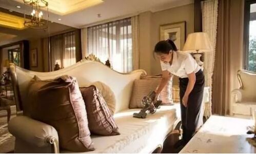 上海雇傭菲傭合法嗎？需要滿足哪些條件？提交哪些材料？