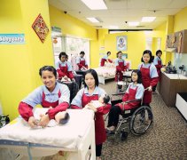 國(guó)內(nèi)請(qǐng)菲傭多少錢(qián)一個(gè)月？